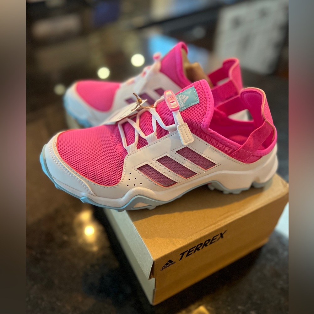 Brand new kids Adidas shandal